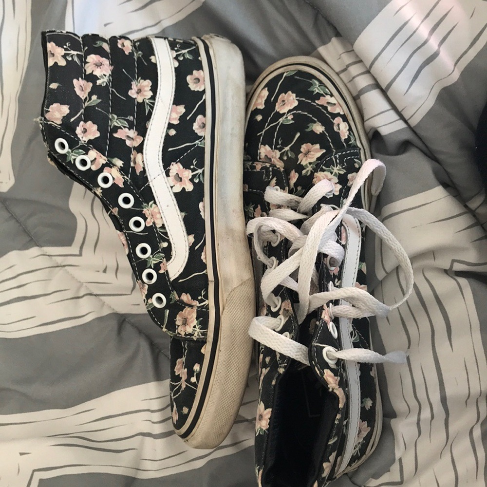 flower vans